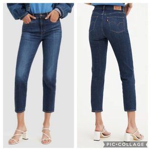 Levi's Women's 724 High Rise Straight Crop Jeans, Carbon dust, 29 (US 8)